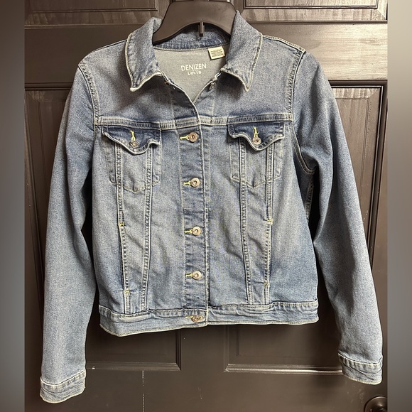 Denizen from Levi's Jackets & Blazers - Levi’s Denizen Button Up Cropped Blue Denim Trucker Jacket Women’s Size Medium
